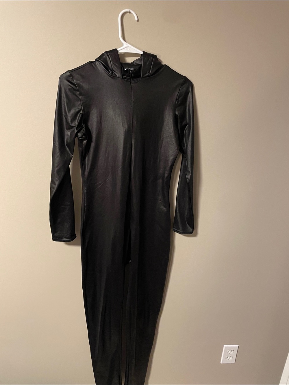 Spirit Black Long-Sleeve Hooded Faux-Leather hooded catsuit costume